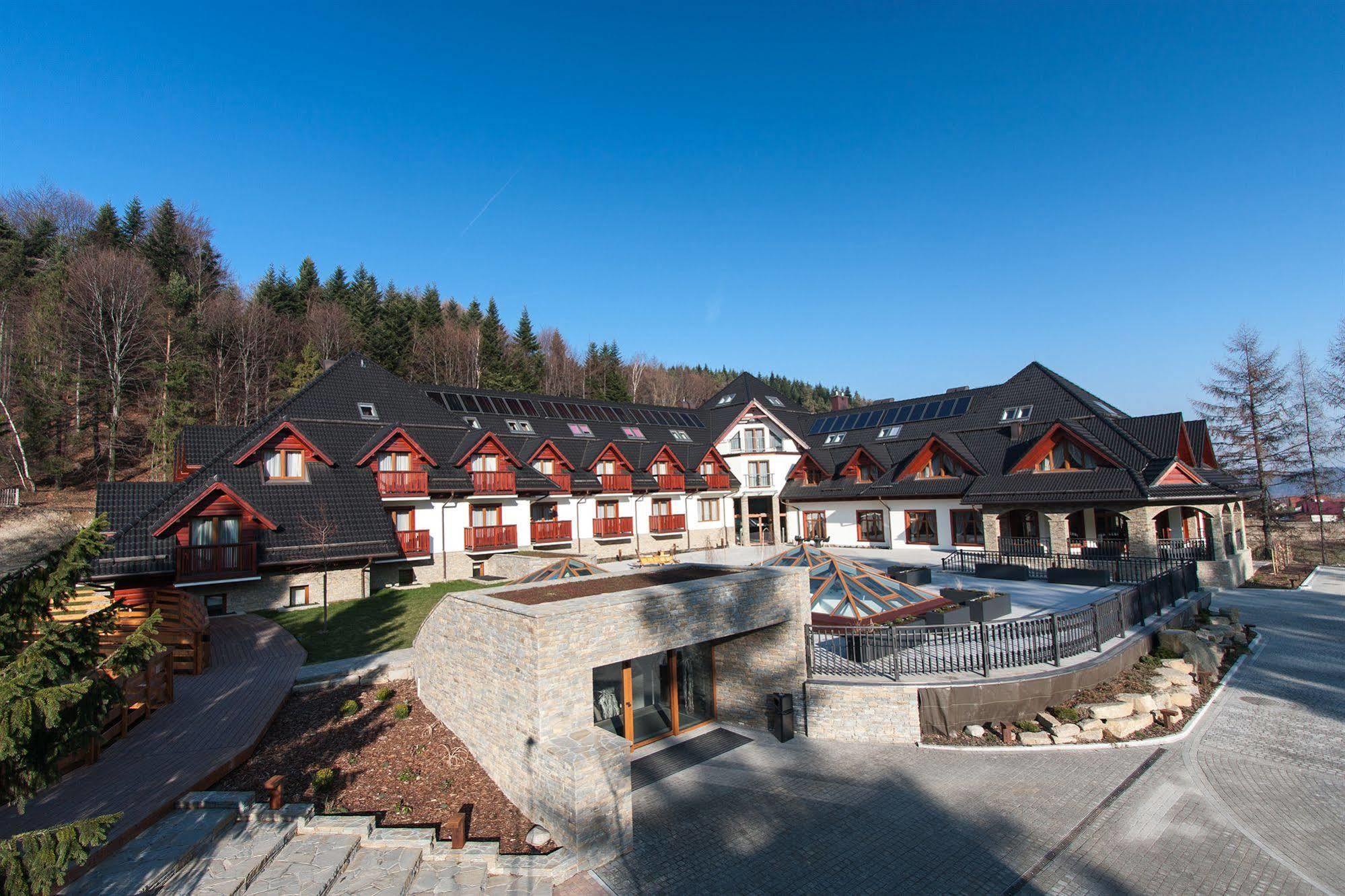 Hotel & Spa Czarny Gron Rzyki Eksteriør billede